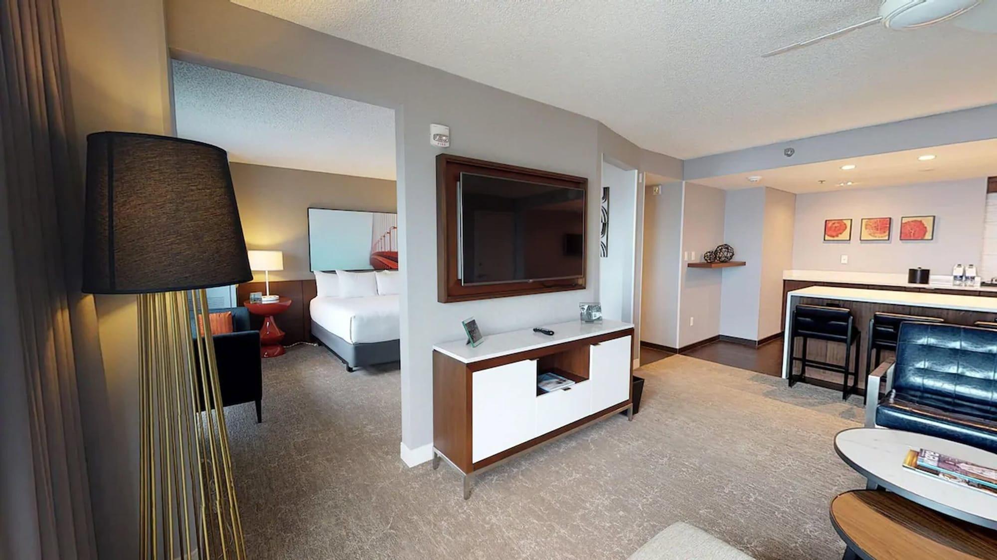 Отель Hyatt Regency San Francisco Airport Берлингейм Экстерьер фото