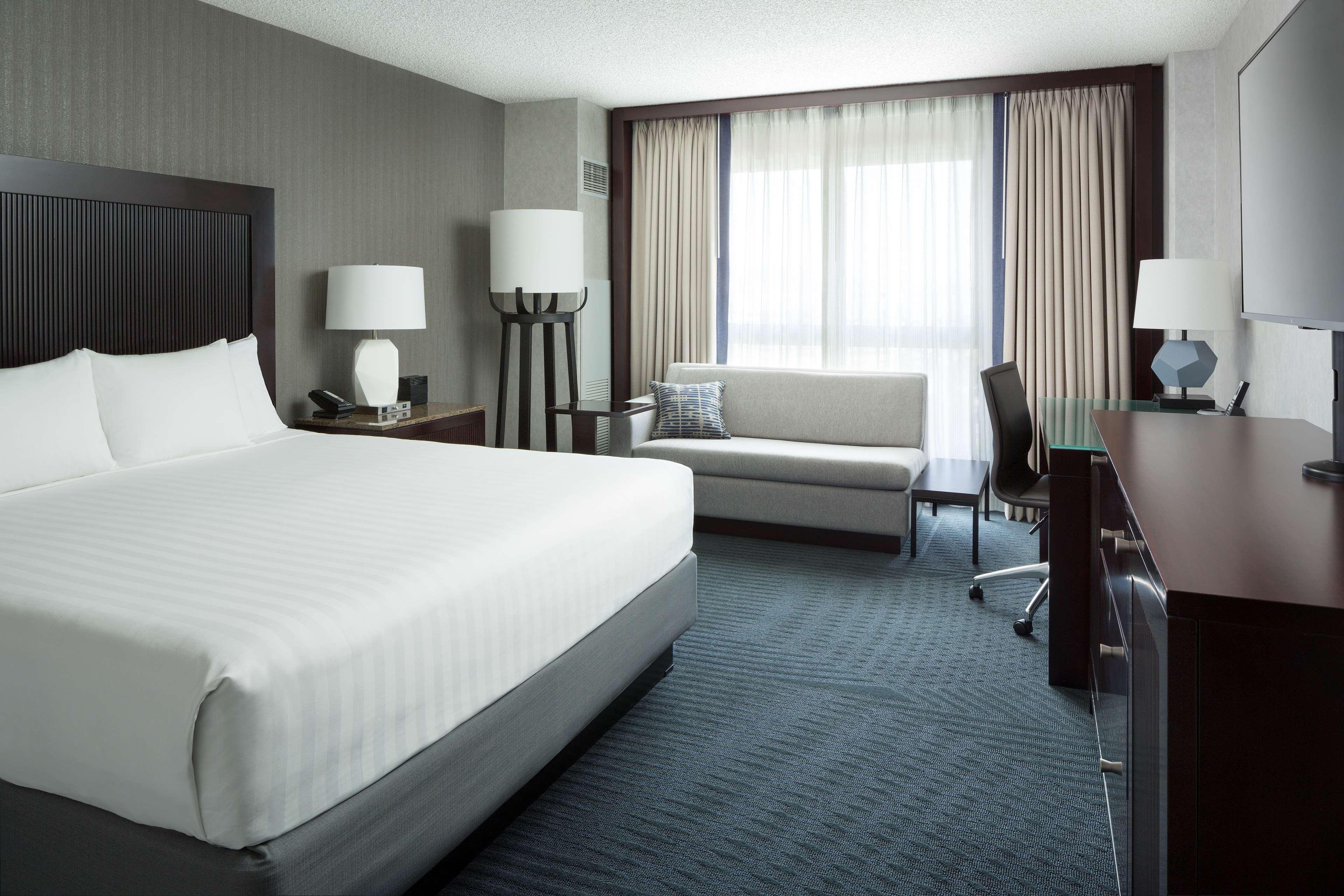Отель Hyatt Regency San Francisco Airport Берлингейм Экстерьер фото