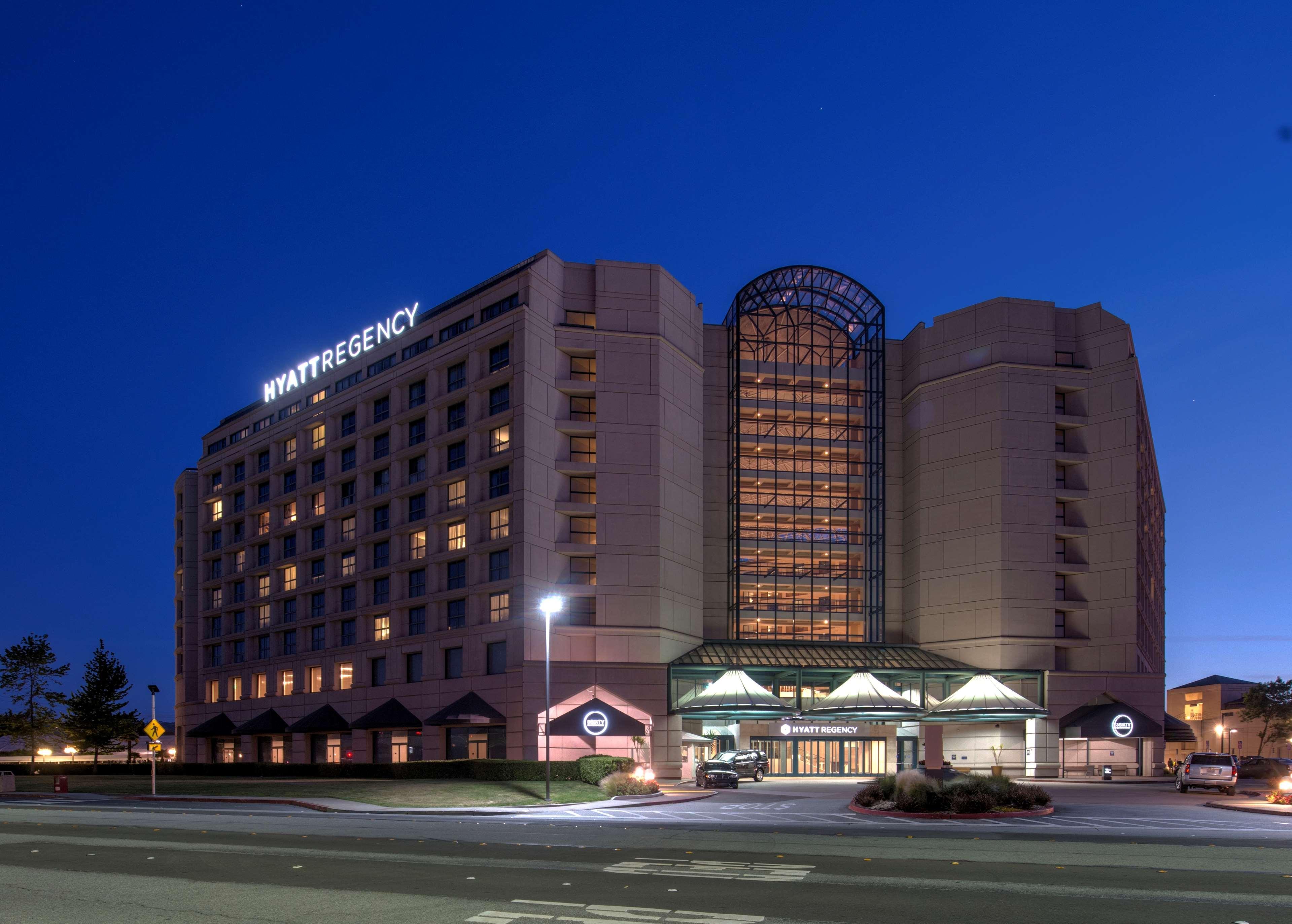 Отель Hyatt Regency San Francisco Airport Берлингейм Экстерьер фото
