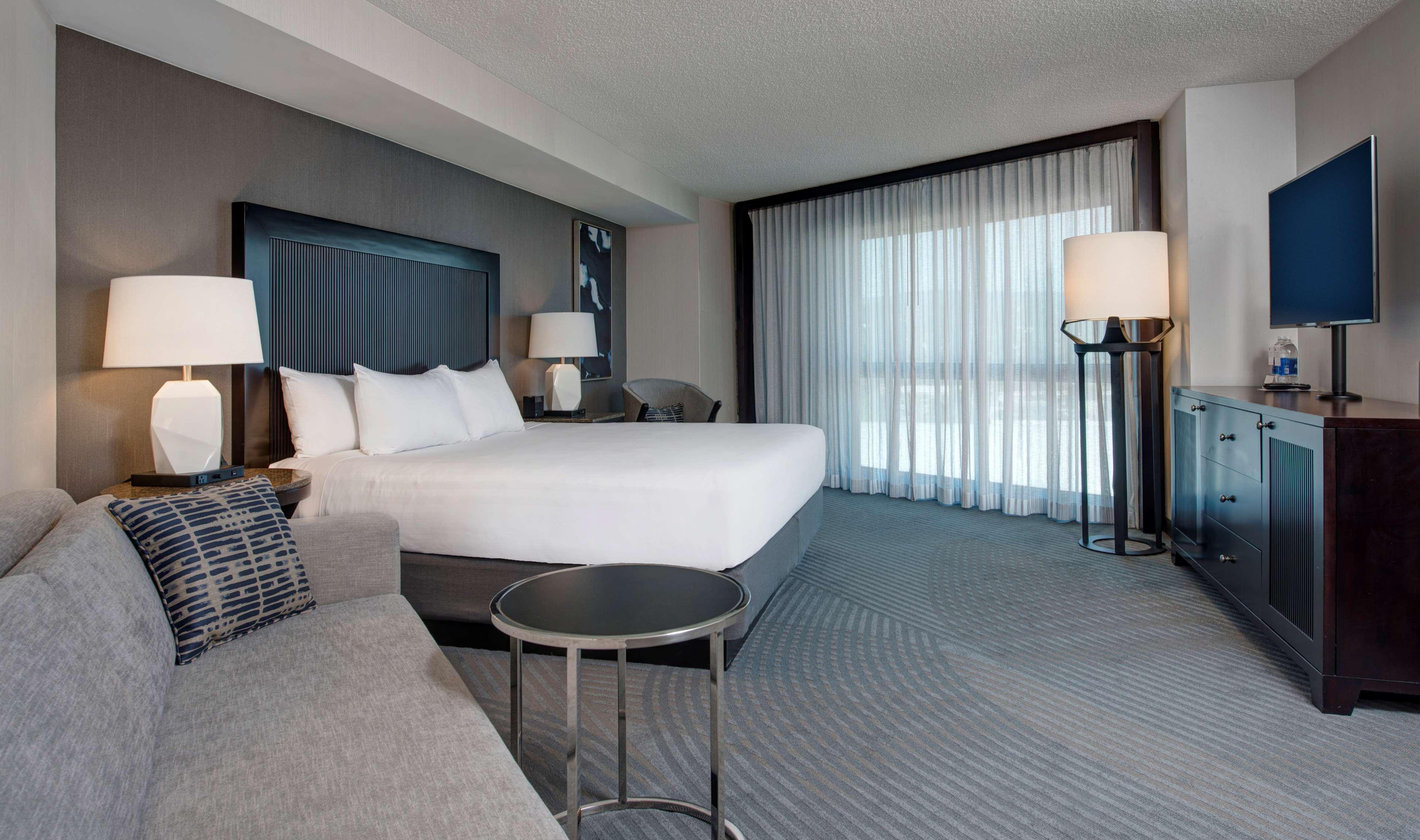 Отель Hyatt Regency San Francisco Airport Берлингейм Экстерьер фото