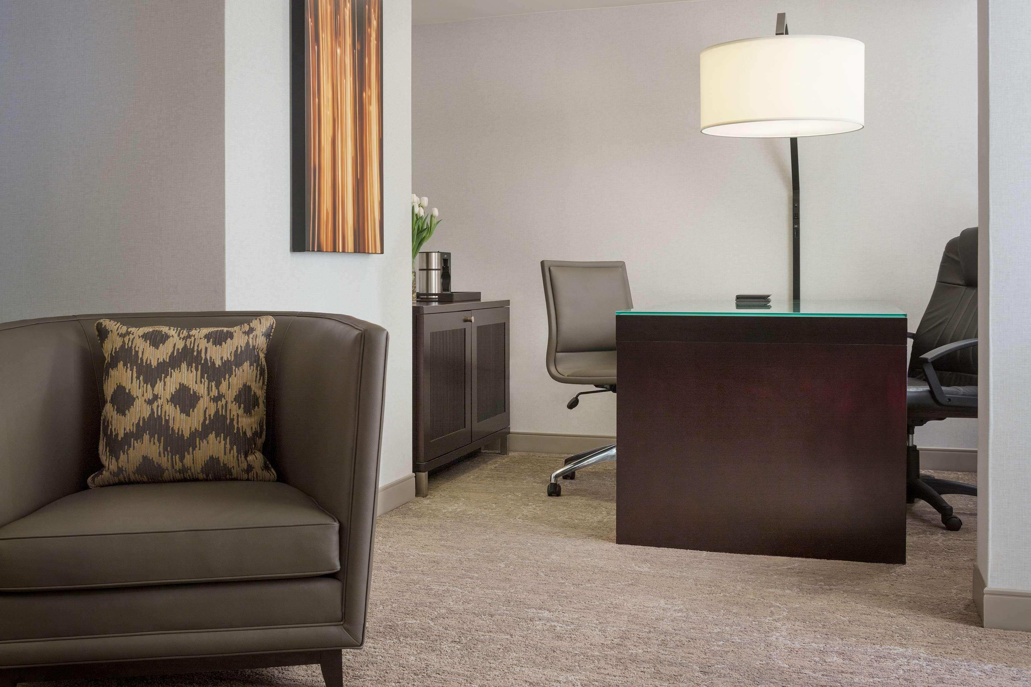 Отель Hyatt Regency San Francisco Airport Берлингейм Экстерьер фото