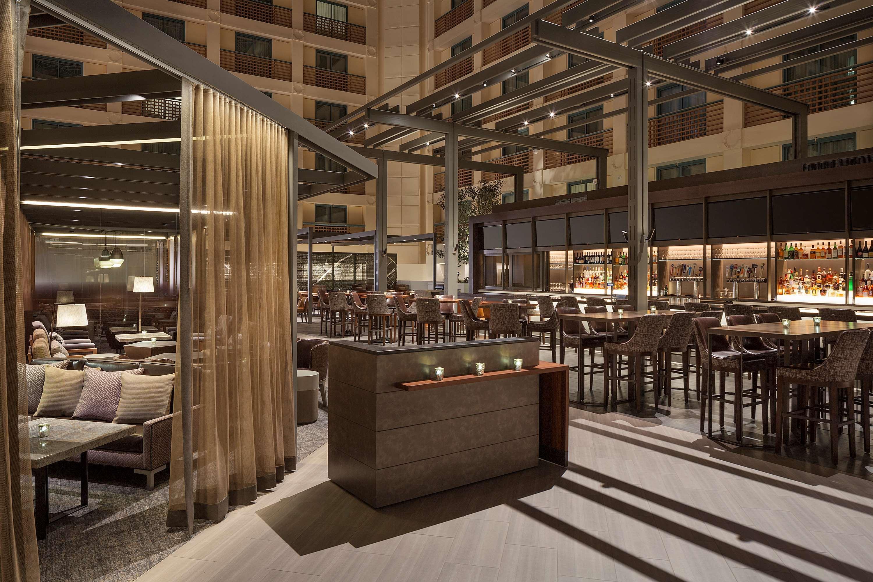Отель Hyatt Regency San Francisco Airport Берлингейм Экстерьер фото
